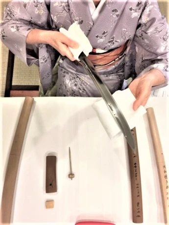how-to-handle-sword
