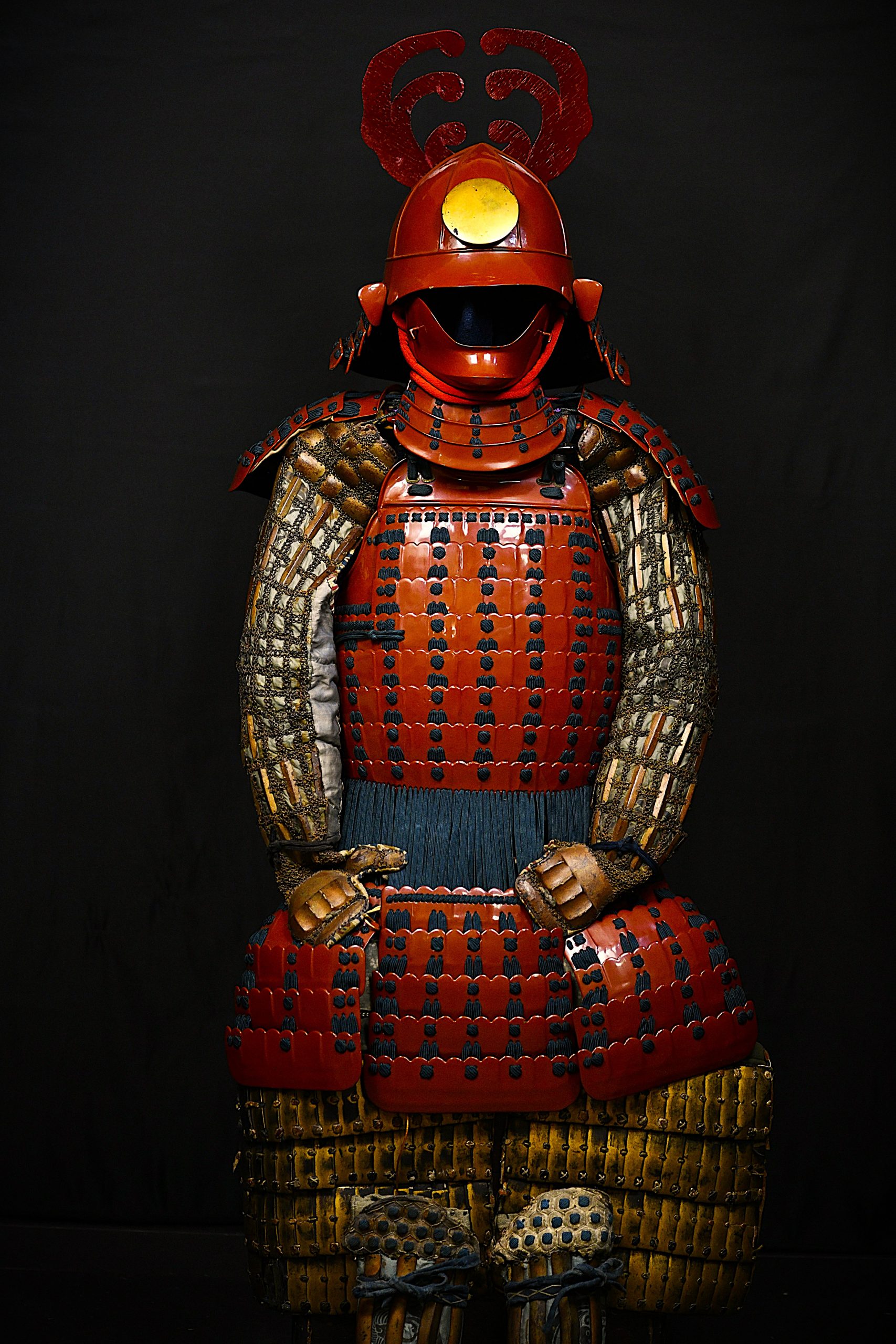 Gusoku vermilion