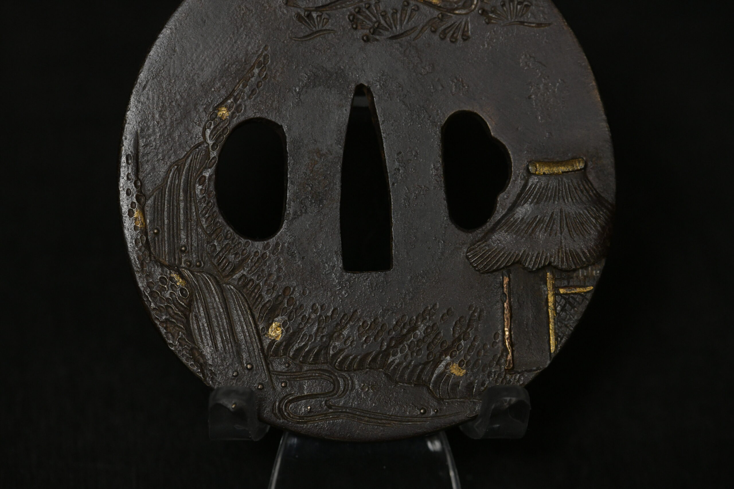 Marugata iron tsuba landscape