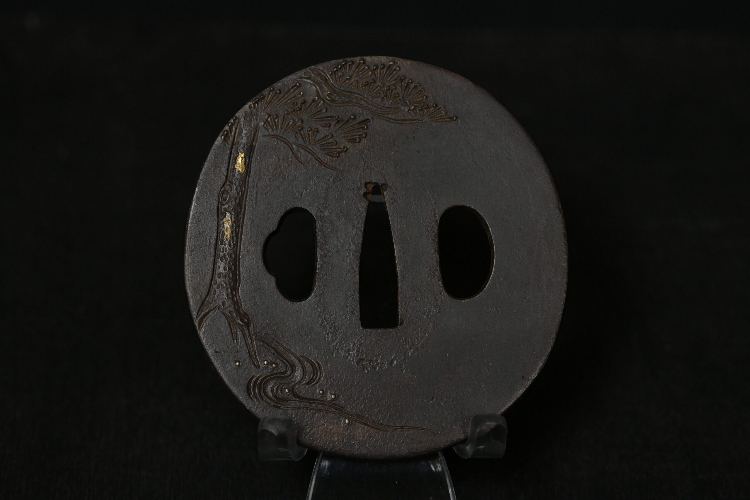 Marugata iron tsuba landscape