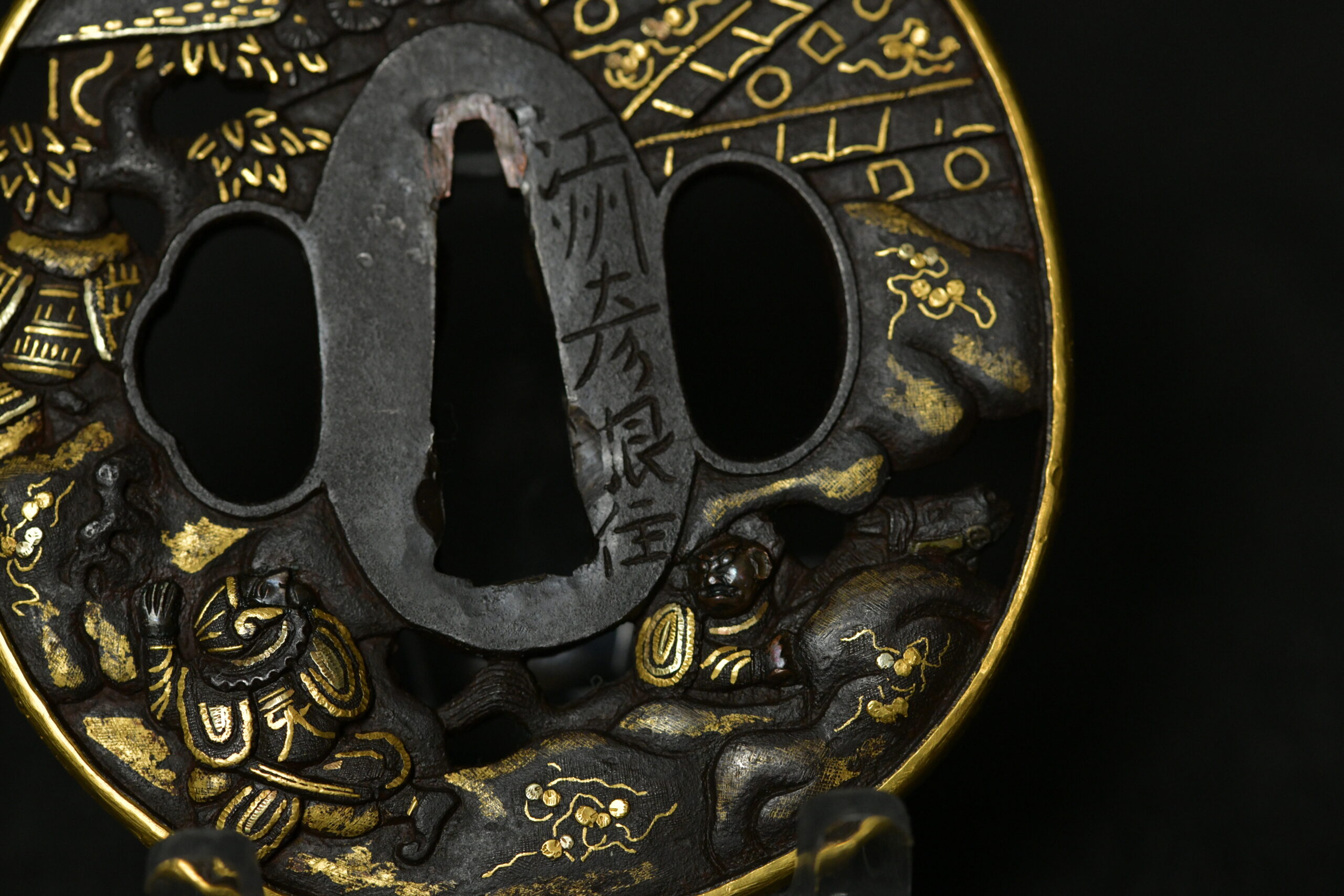 Marugata Soten Iron tsuba