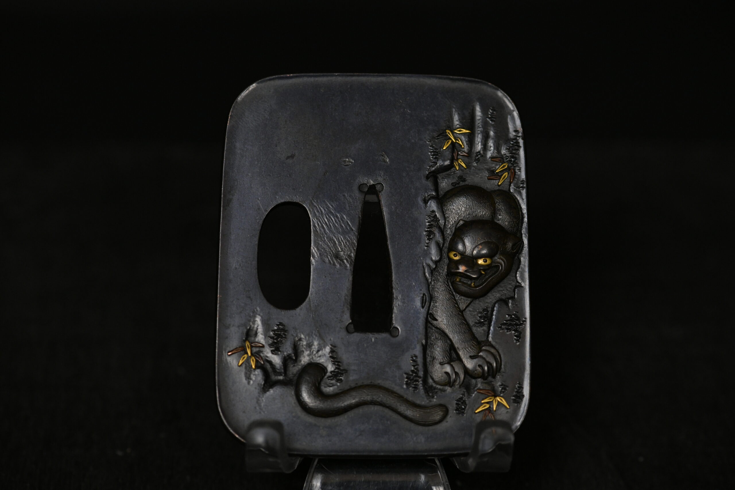 Aorigata shakudo tiger tsuba