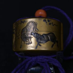 Inro Makie horses and oxen