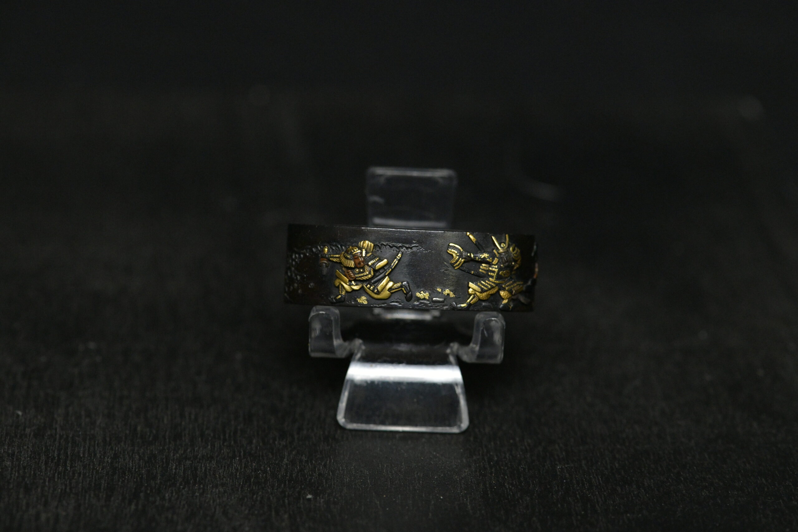 Fuchi kashira shakudo scene