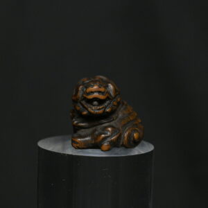 Netsuke Shishi dog wood