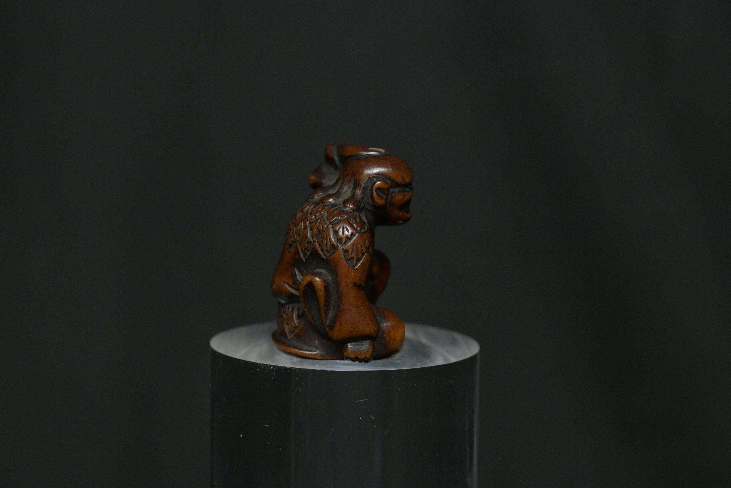 Netsuke sennin wood