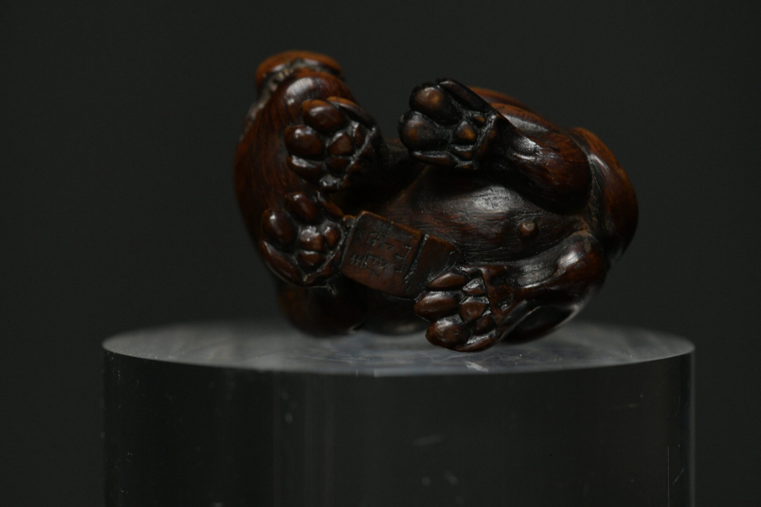Netsuke tiger wood