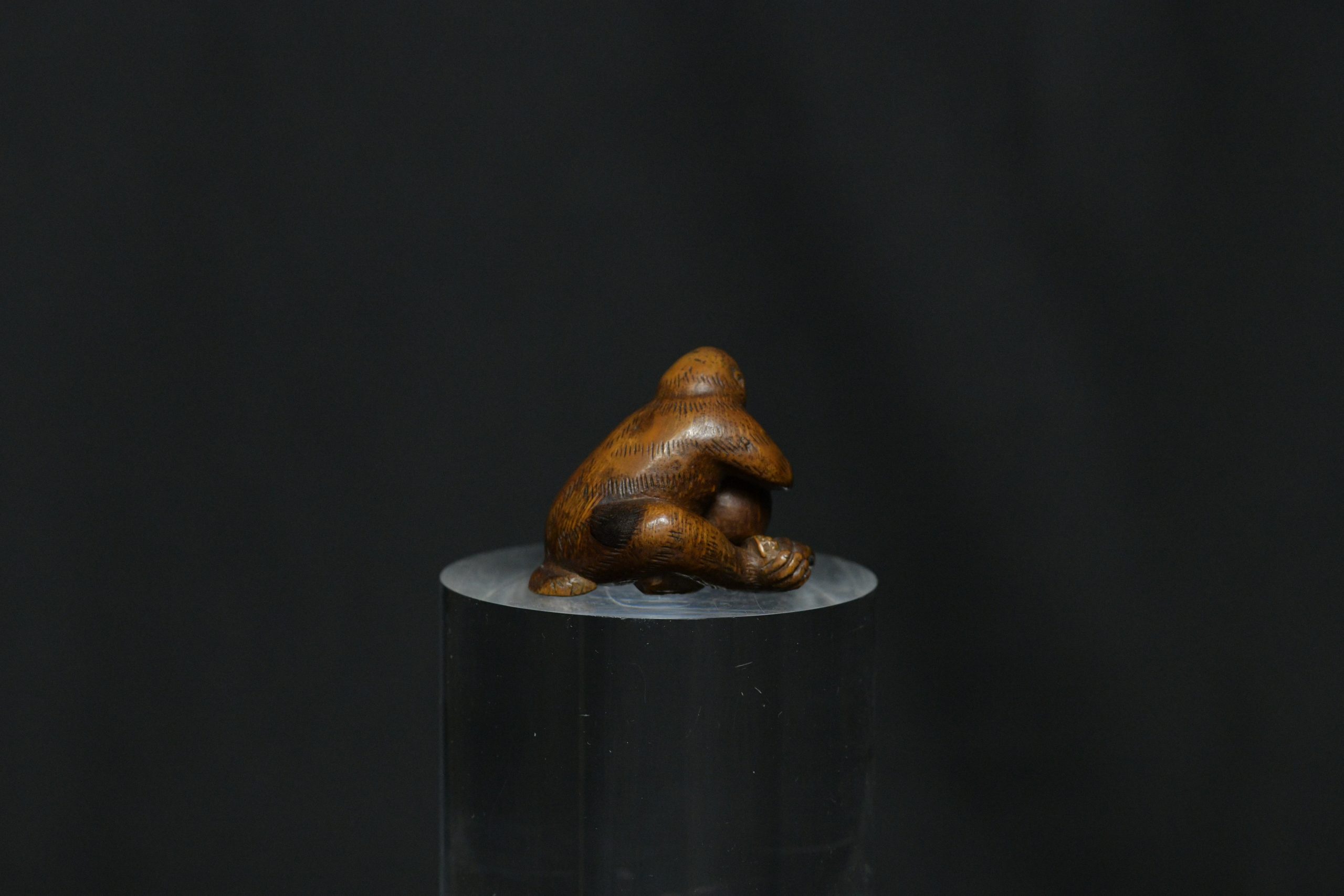 Netsuke Monkey peach wood
