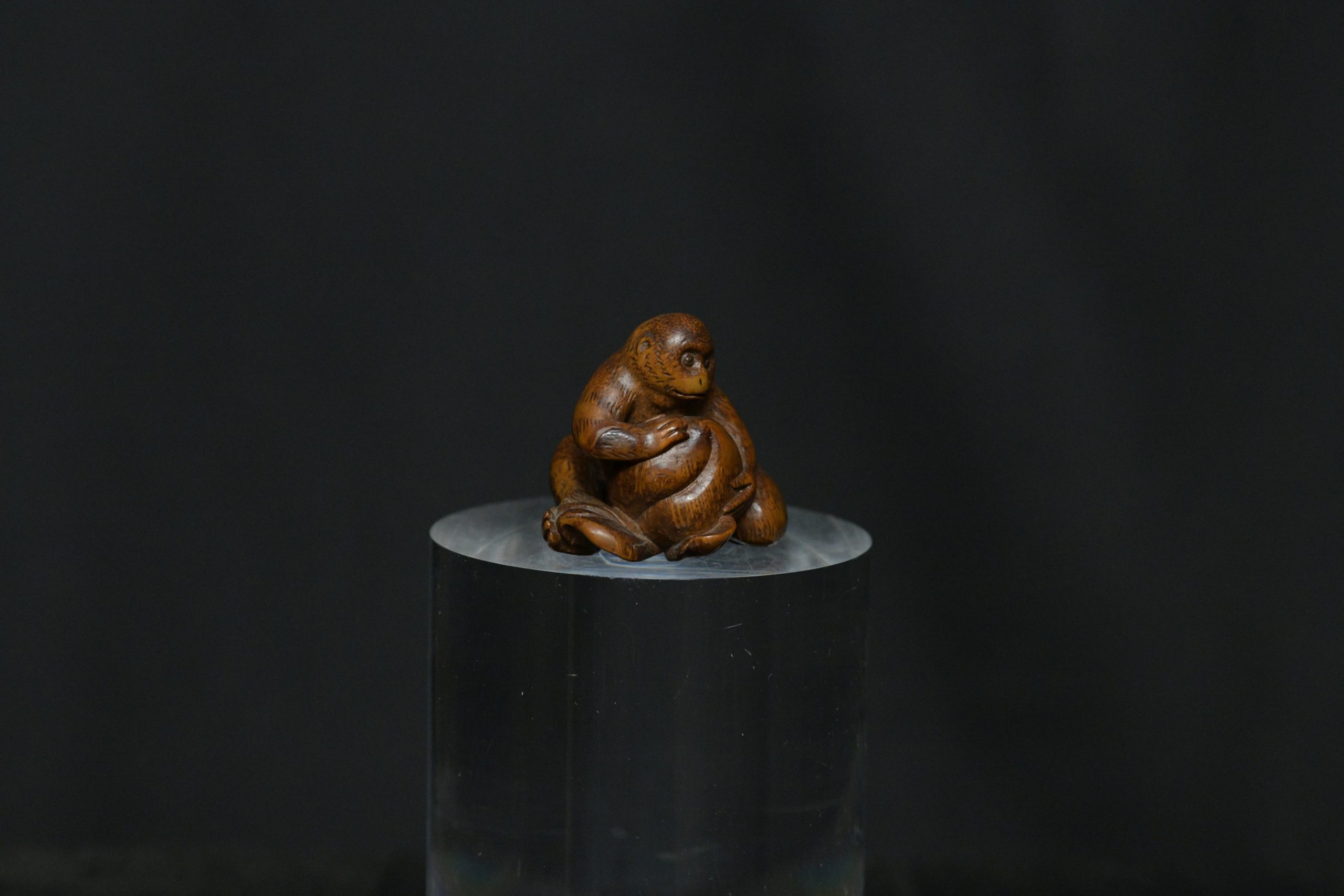 Netsuke Monkey peach wood