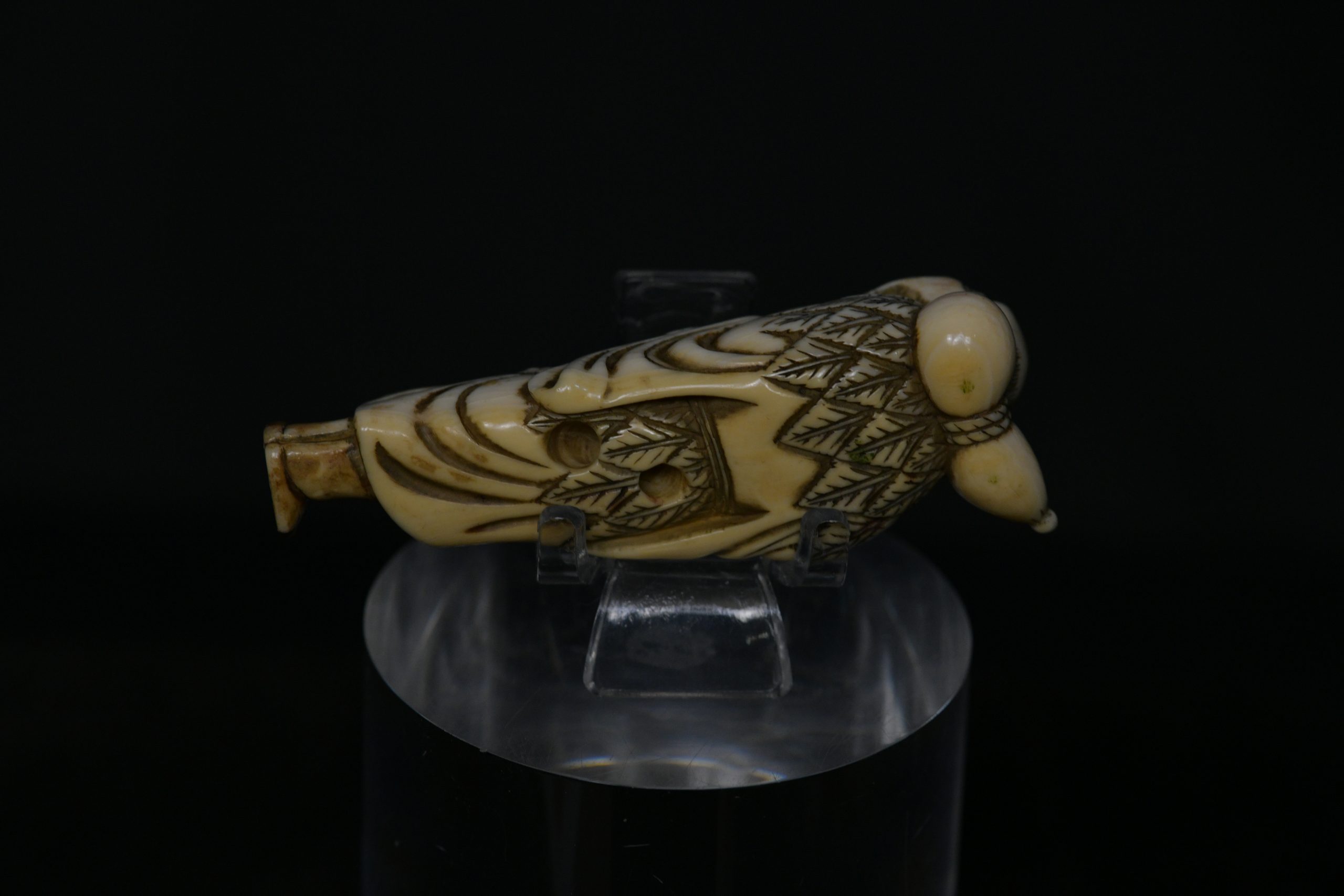 Netsuke seinnen pumpkin ivory