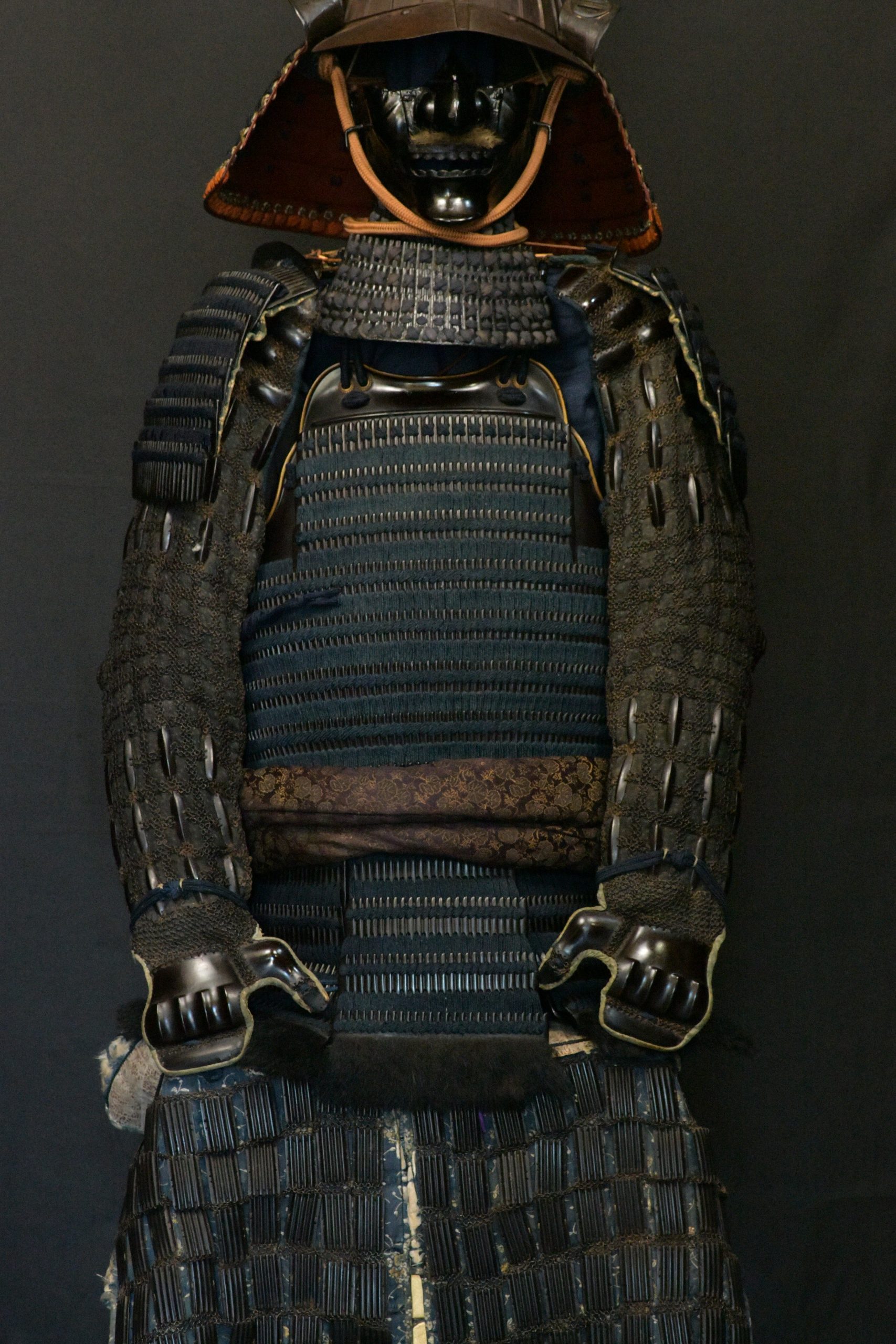 Gusoku flame maedate