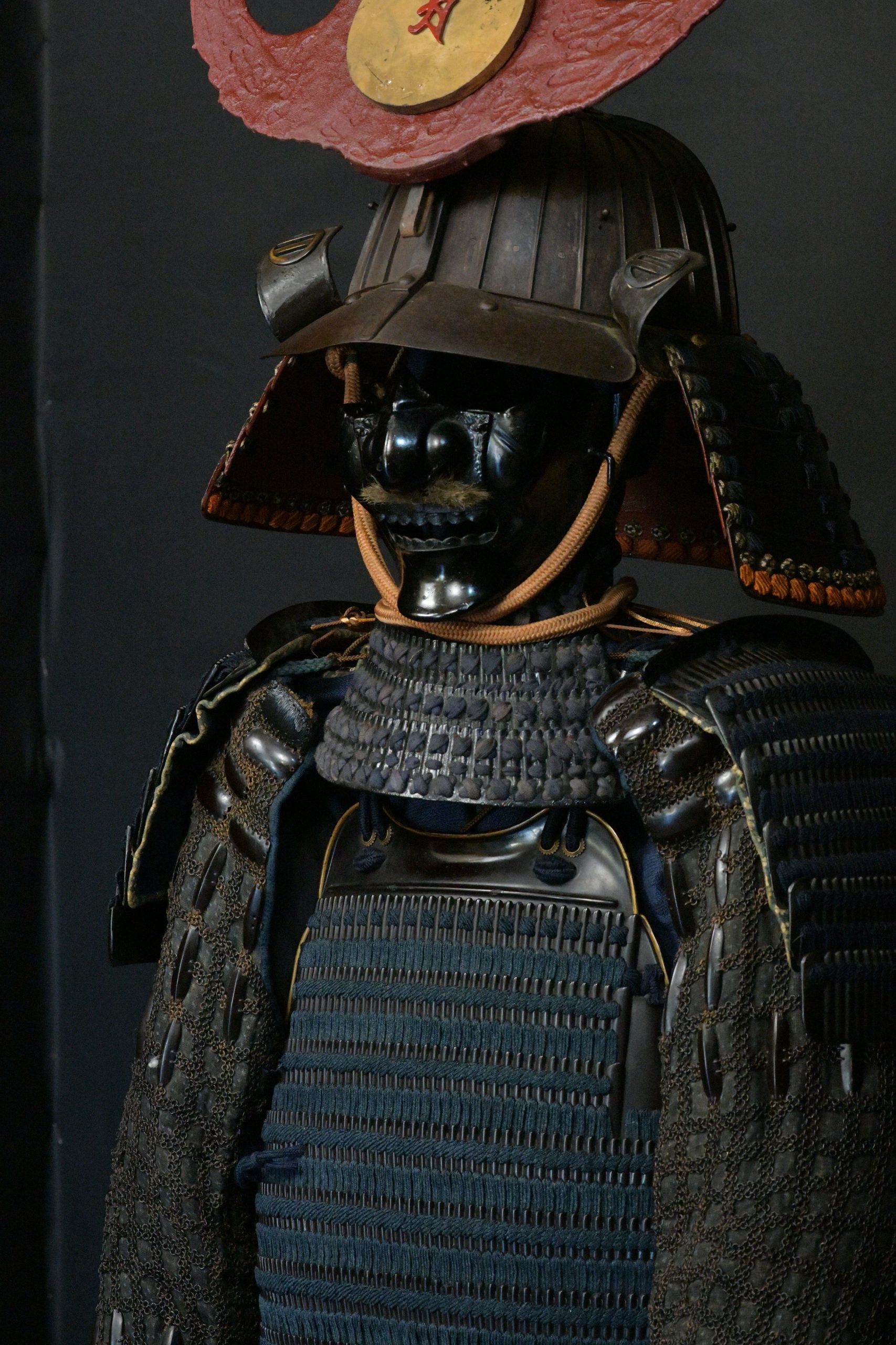 Gusoku flame maedate