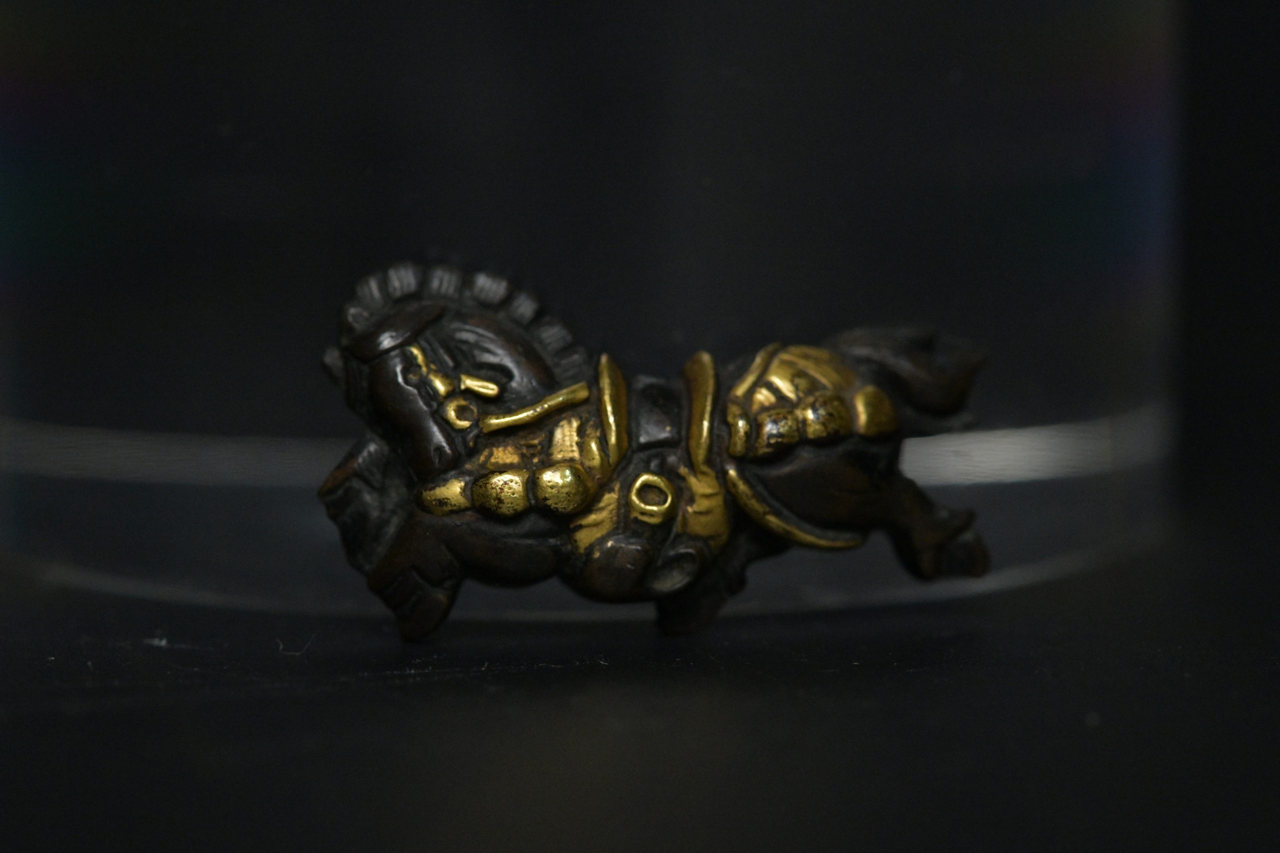 Menuki horses shakudo