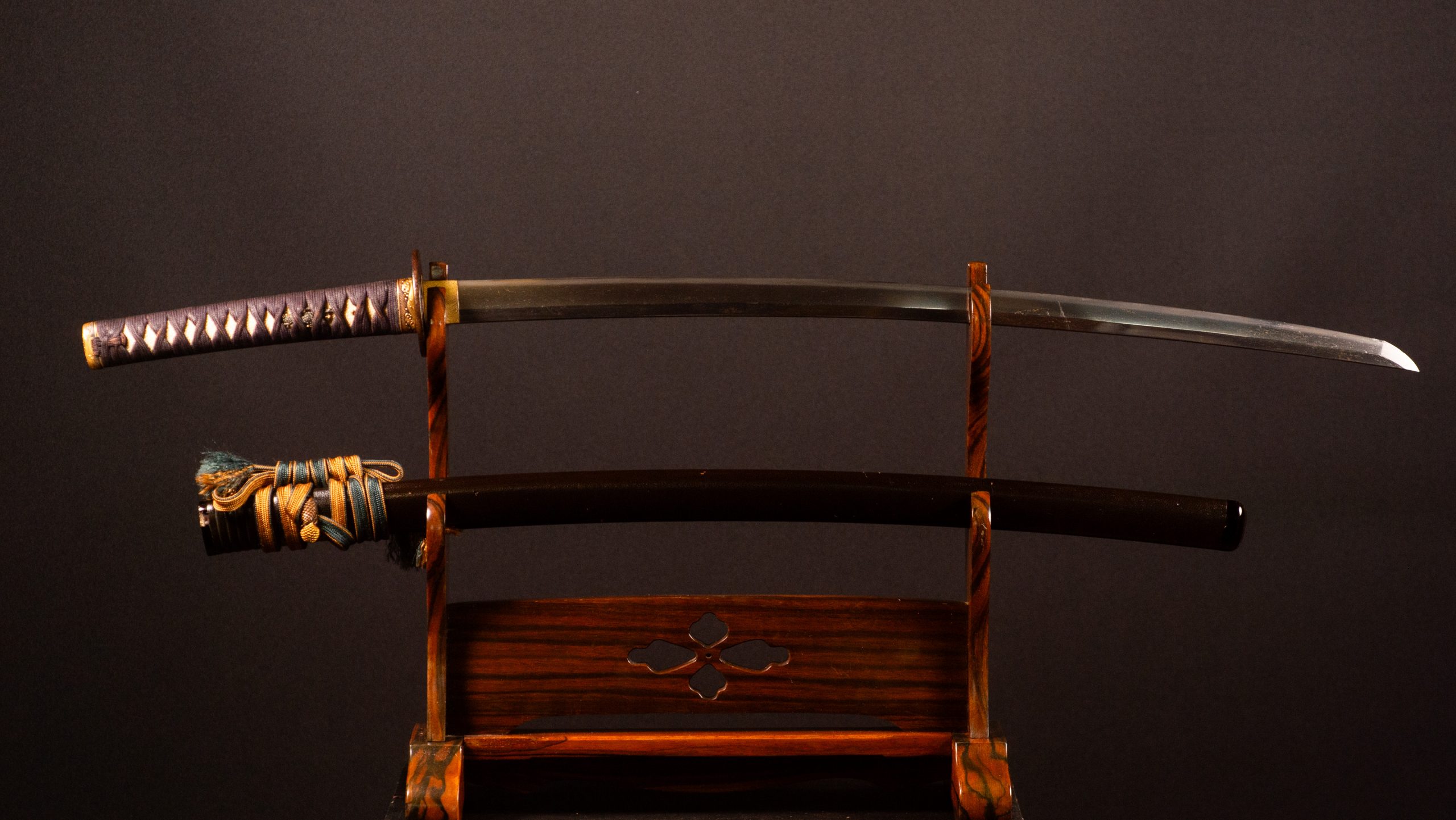 Nihonto Katana Waves Fuchi Kashira - Image 25