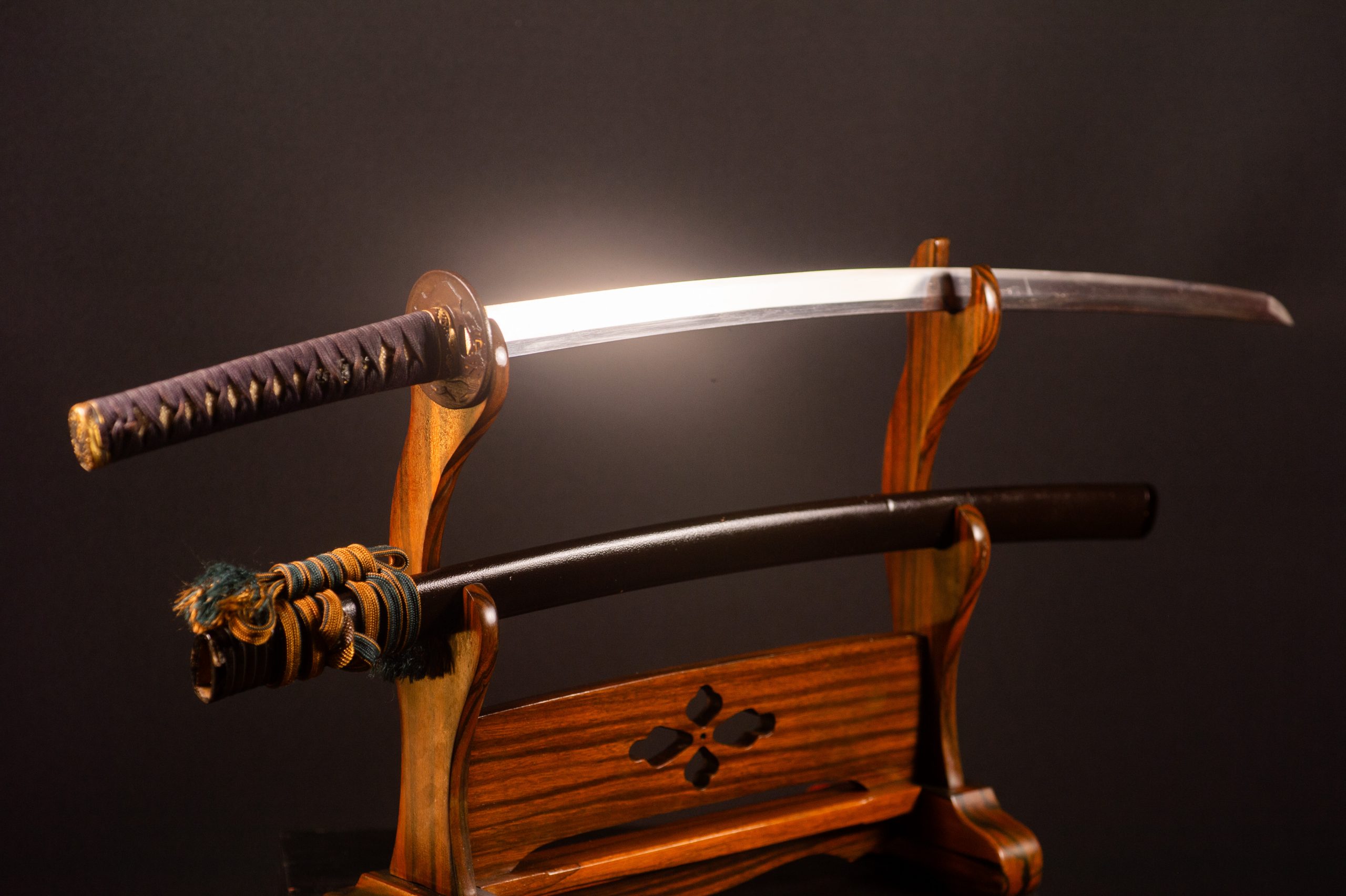 Nihonto Katana Waves Fuchi Kashira - Image 30