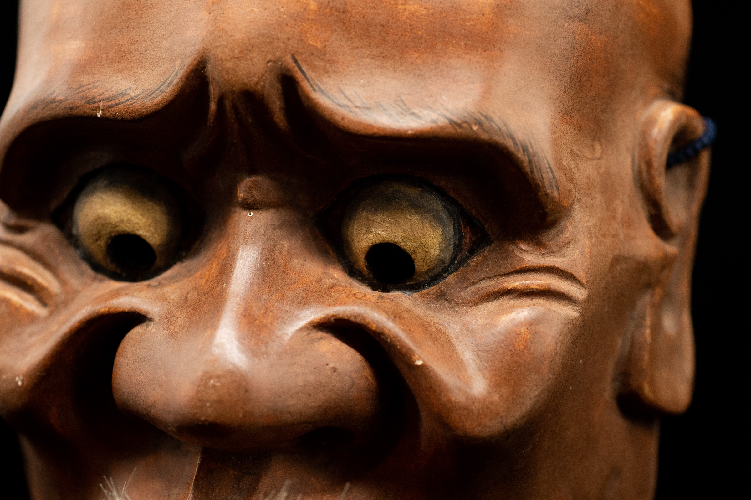 Noh mask usobuki