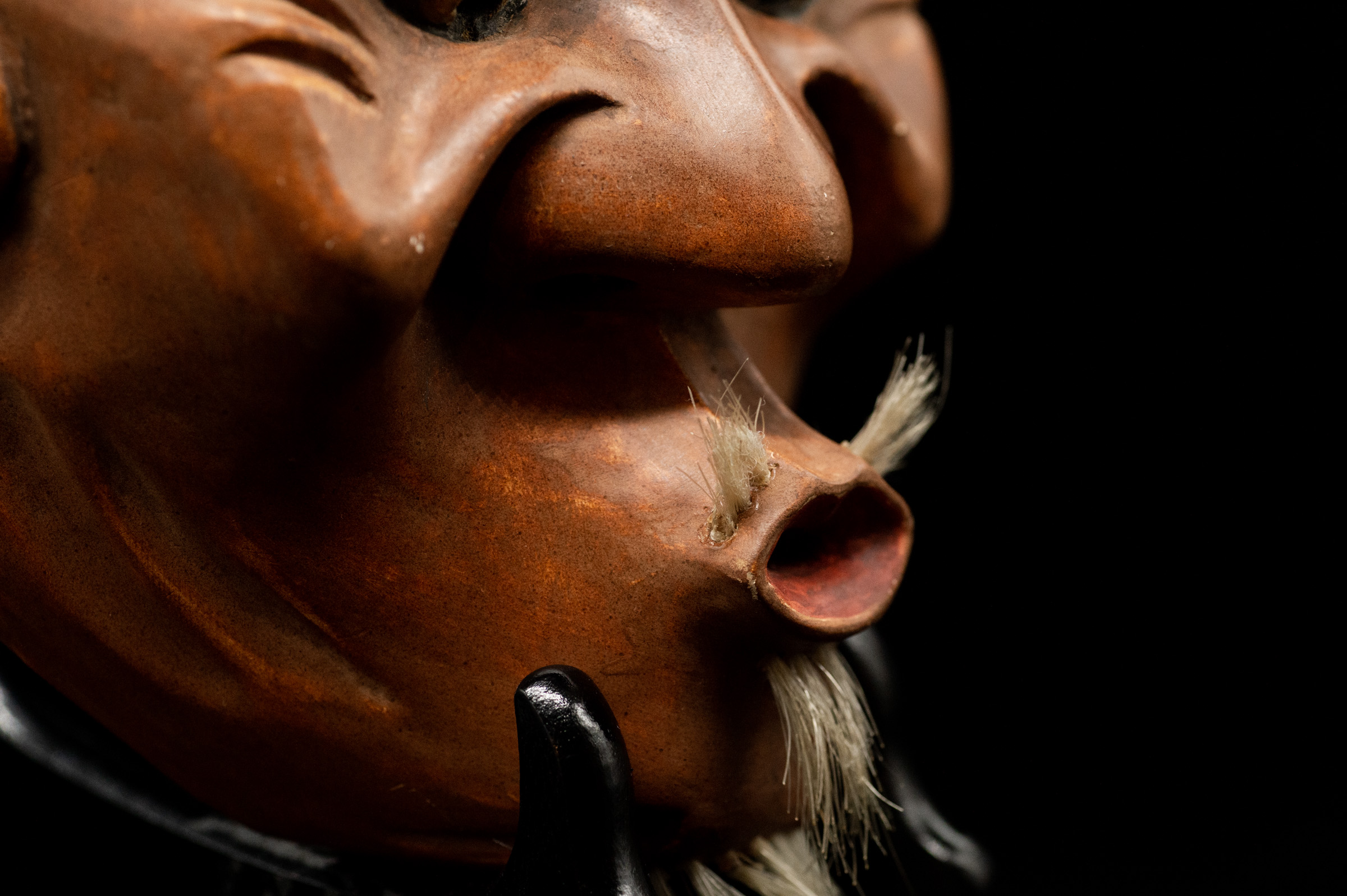 Noh mask usobuki