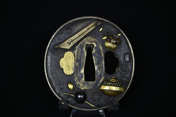 Marugata bronce items