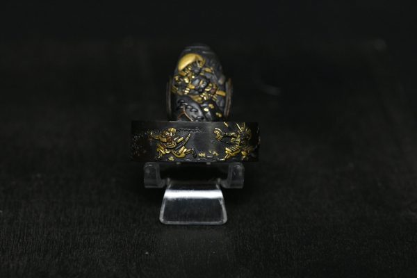 Fuchi kashira shakudo scene